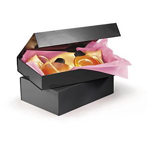 Czarne pudełko ozdobne zamykane na magnes  rozmiar 375x265x65 mm
